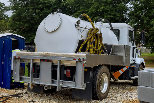 Porta potty rental for festivals in Meadow Vale, KY