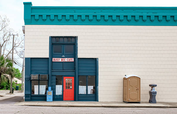 Portable Toilet Options We Offer in Meadow Vale, KY